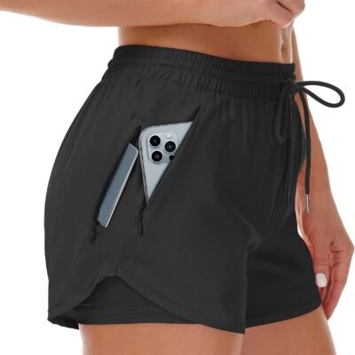 Women’s running shorts with liner and 3 zipper pockets
